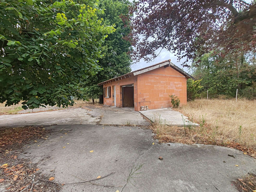 Maison à LABOUHEYRE