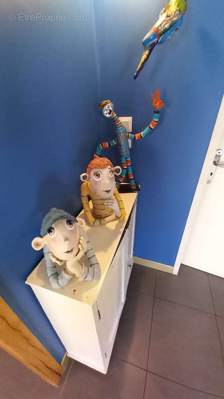 Commerce à LE POUJOL-SUR-ORB