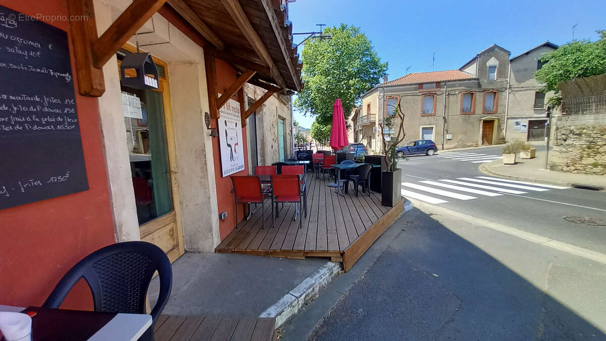 Commerce à LE POUJOL-SUR-ORB