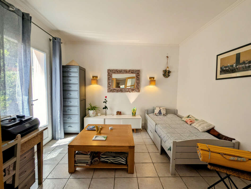 Maison à LAMALOU-LES-BAINS