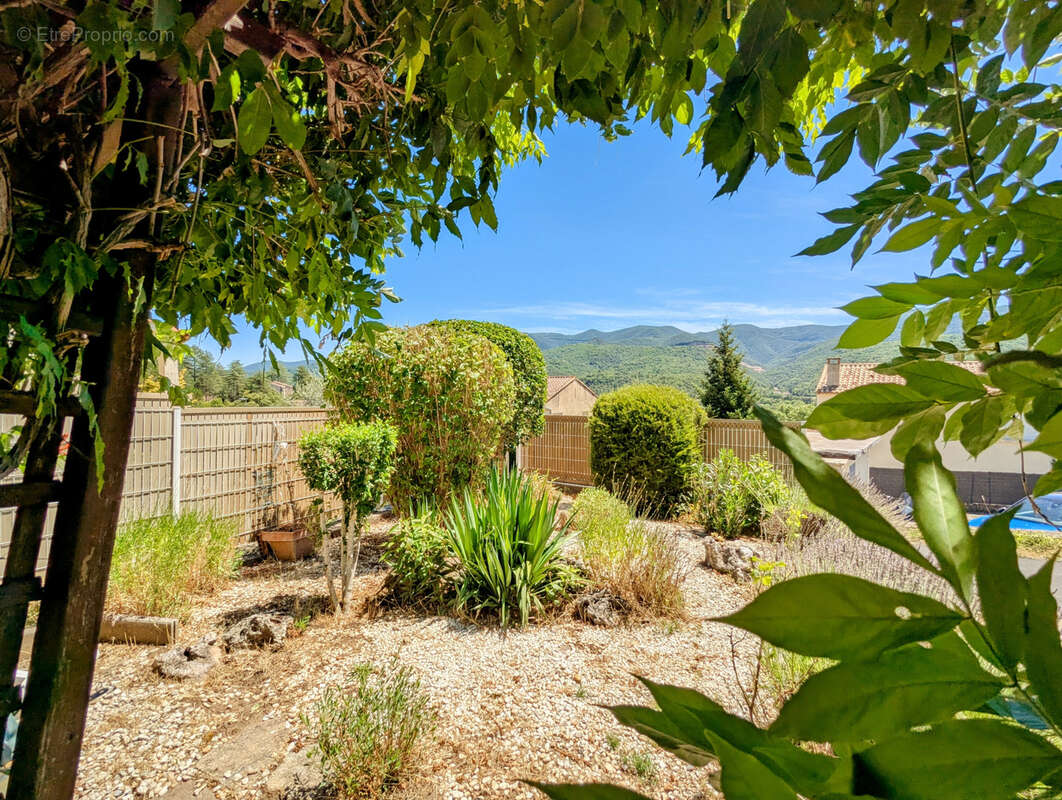 Maison à LAMALOU-LES-BAINS