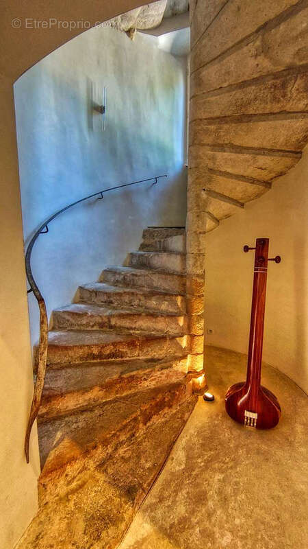 Maison à BAGAT-EN-QUERCY