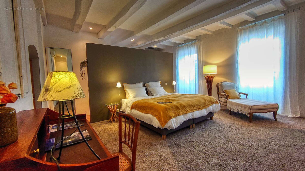 Maison à BAGAT-EN-QUERCY