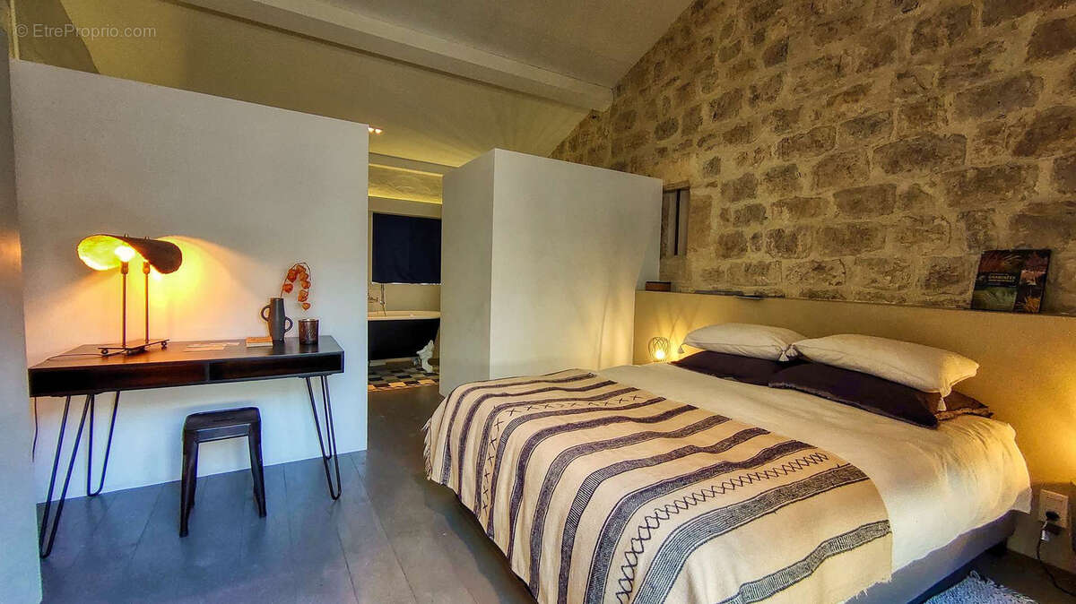 Maison à BAGAT-EN-QUERCY