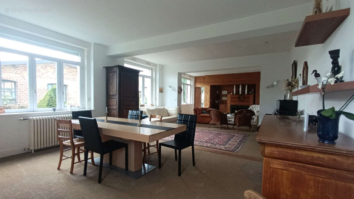 Maison à MAIZICOURT