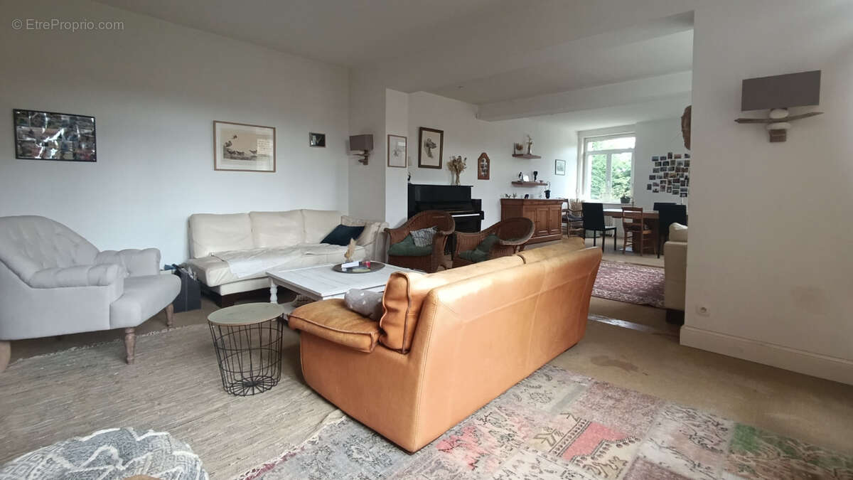 Maison à MAIZICOURT