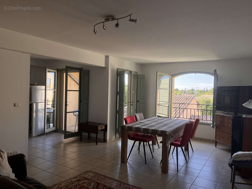 Appartement à UZES
