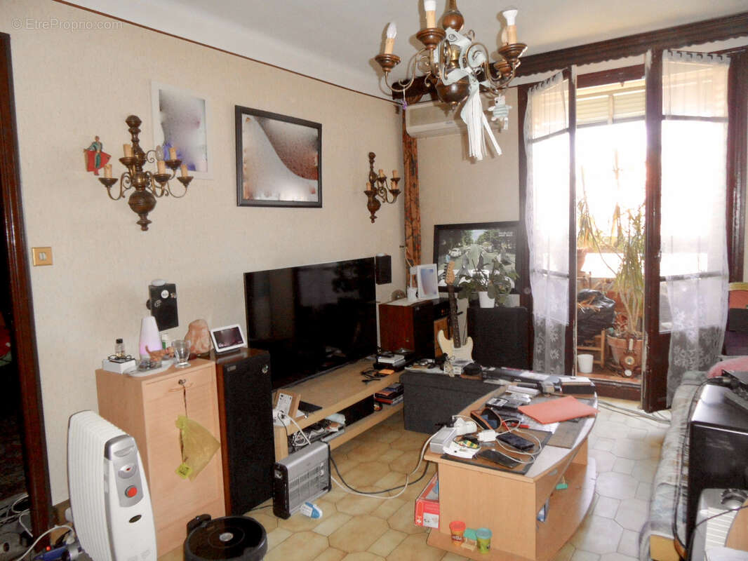 Appartement à MARSEILLE-9E