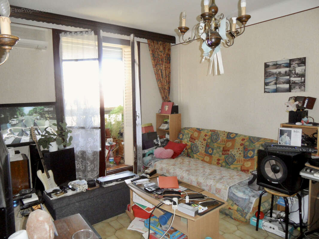 Appartement à MARSEILLE-9E