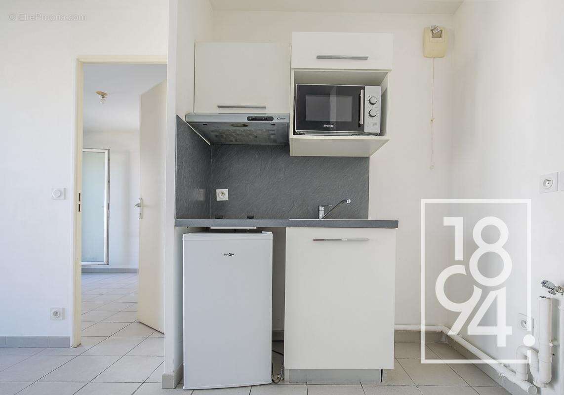 Appartement à MARSEILLE-4E