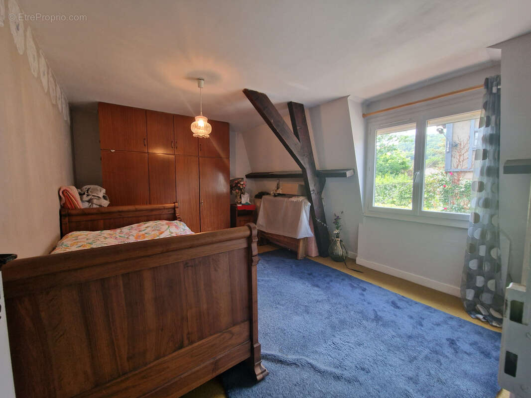 Maison à BEAULIEU-SUR-DORDOGNE