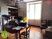 Maison à VIC-SUR-CERE