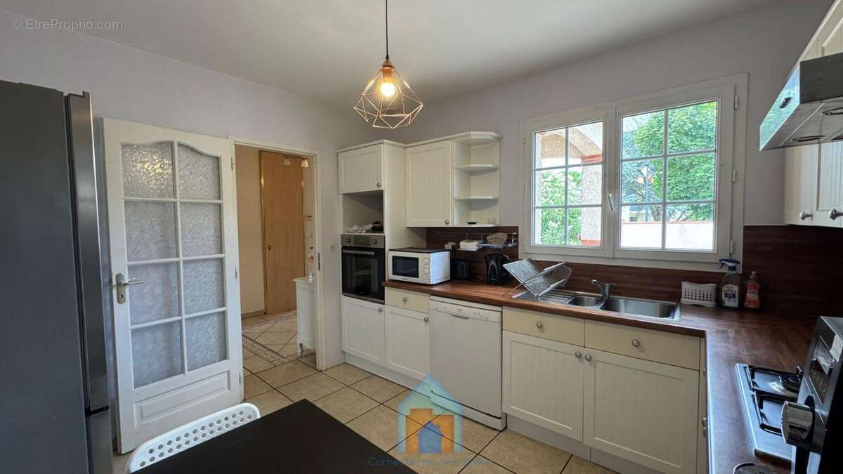 Maison à MONDONVILLE