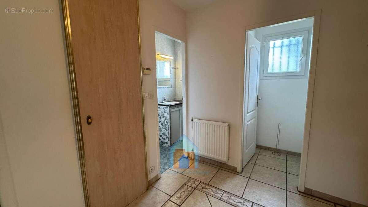 Maison à MONDONVILLE