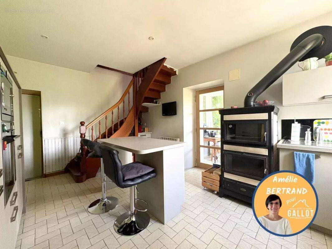 Maison à TREVOU-TREGUIGNEC