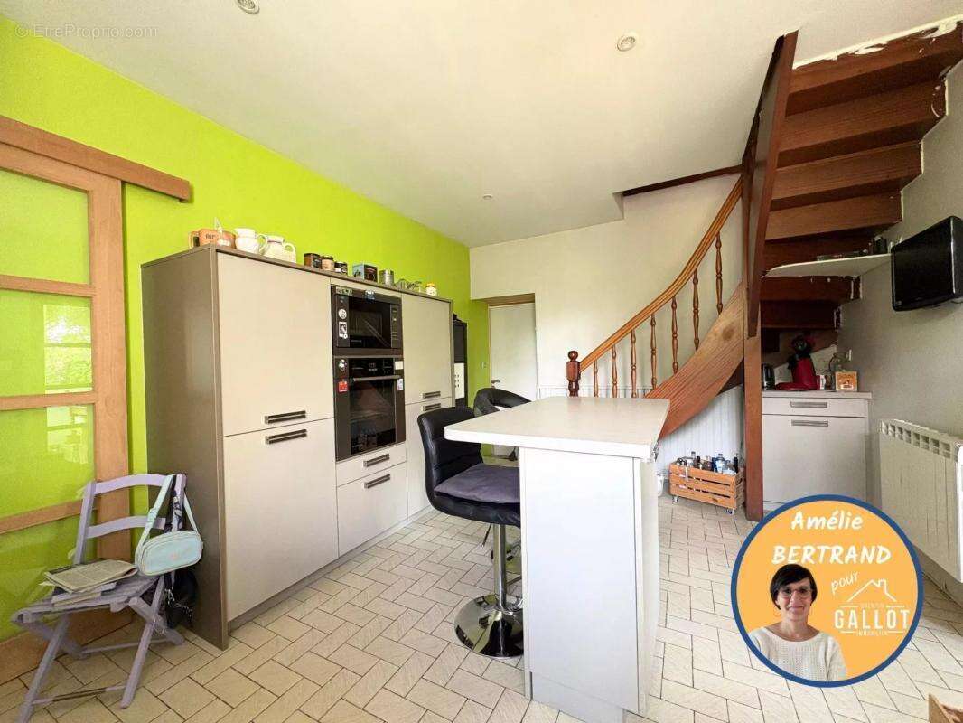 Maison à TREVOU-TREGUIGNEC