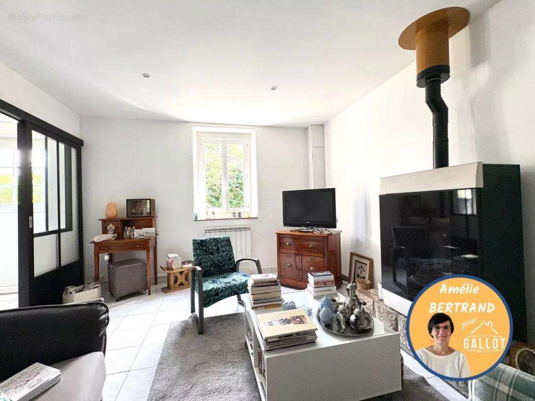 Maison à TREVOU-TREGUIGNEC