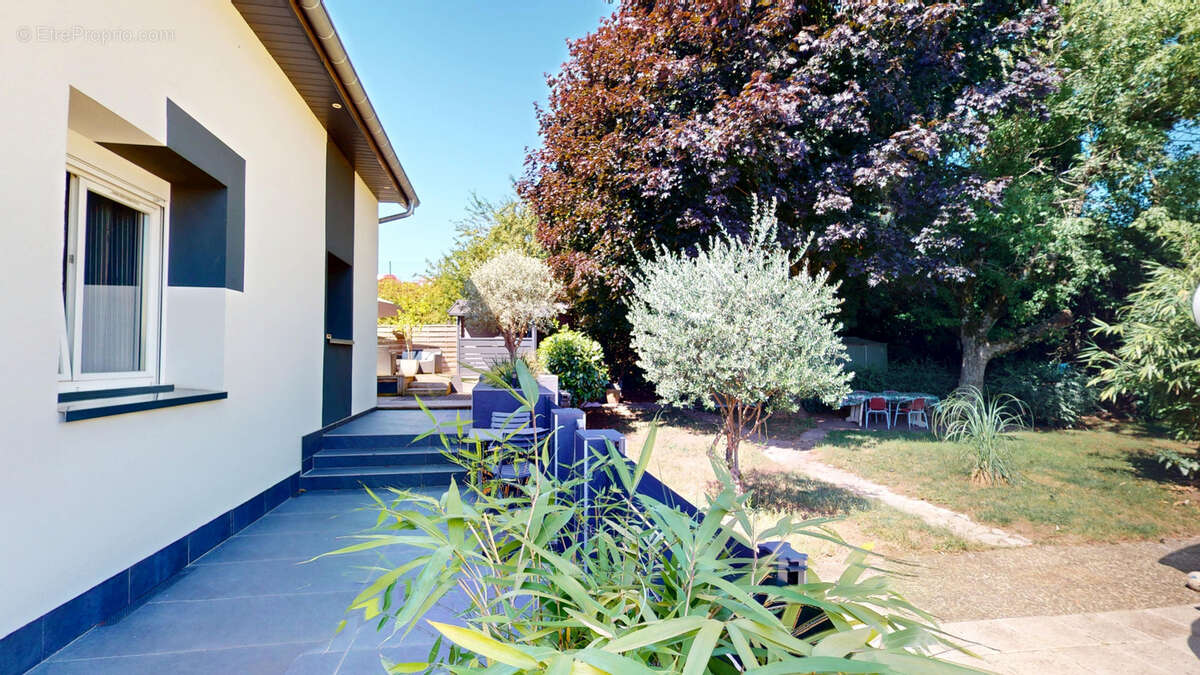 Maison à CHALEZEULE