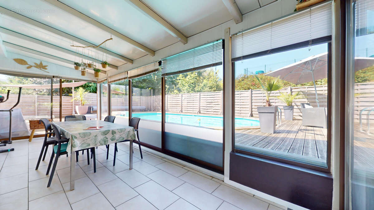 Maison à CHALEZEULE