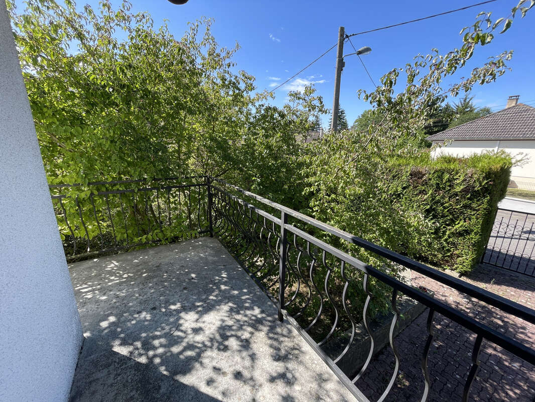 Maison à SAINT-ANDRE-LES-VERGERS