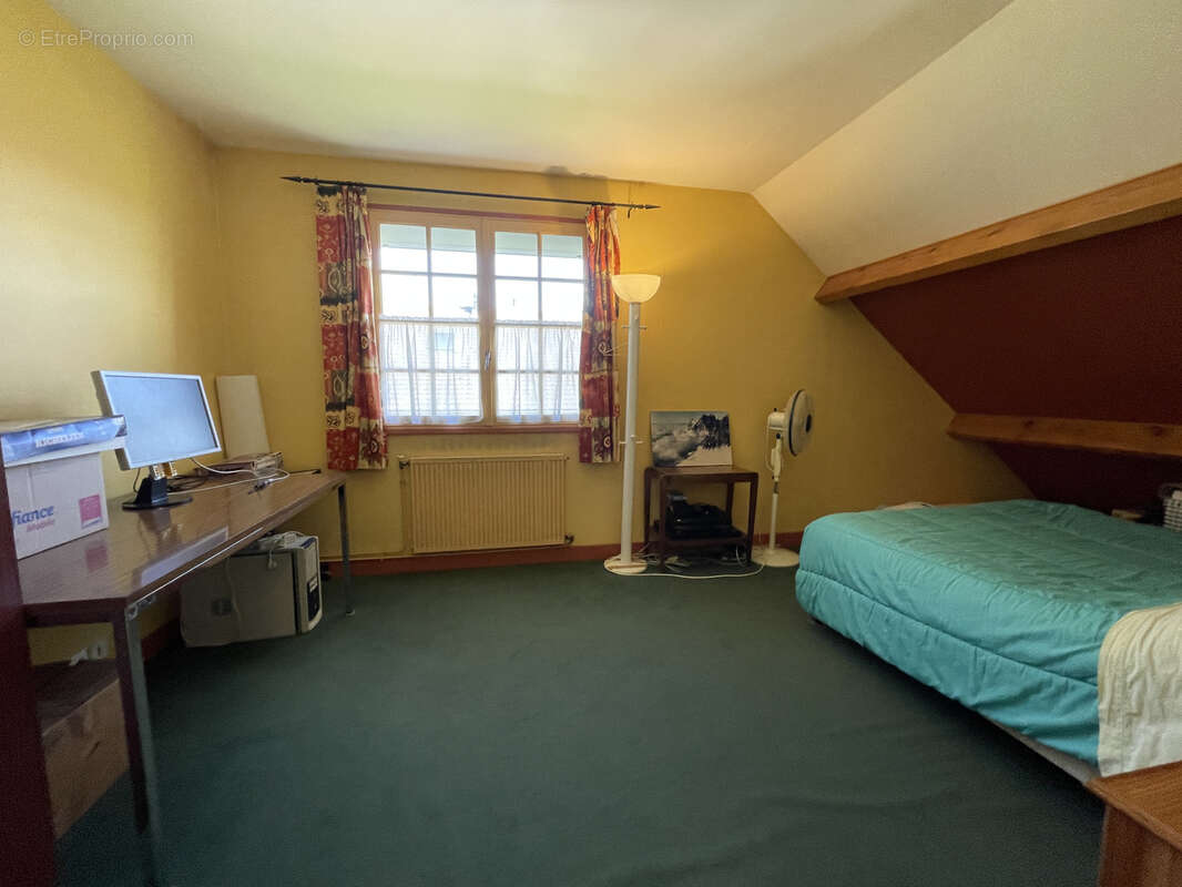 Maison à SAINT-ANDRE-LES-VERGERS