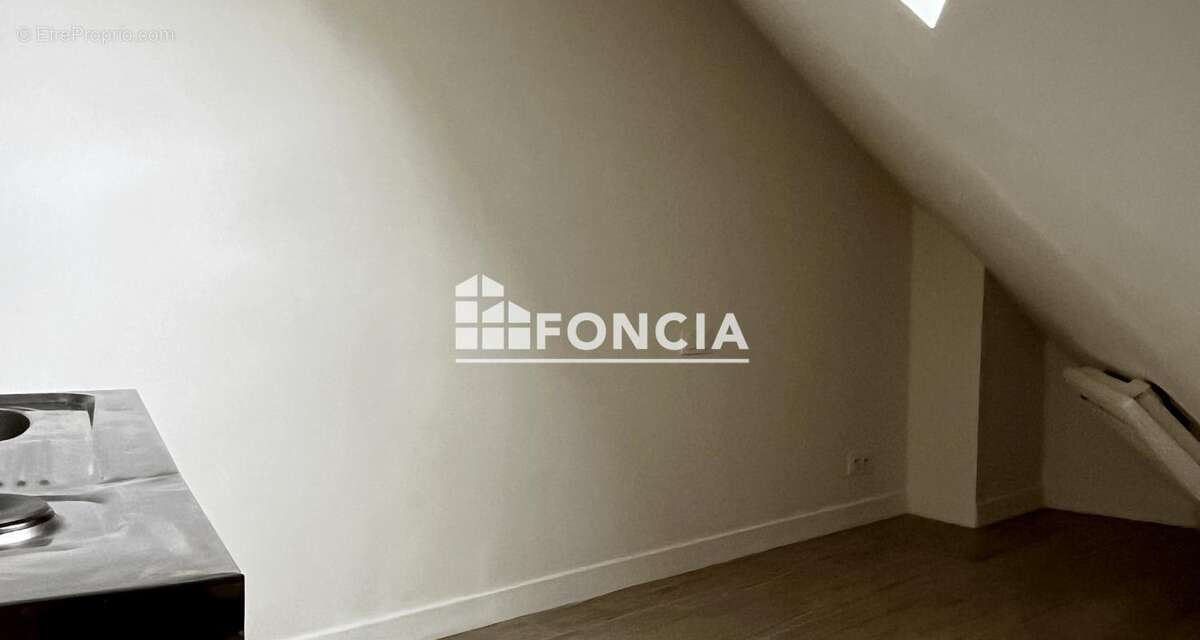 Appartement à PARIS-10E