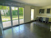 Appartement à MEYZIEU