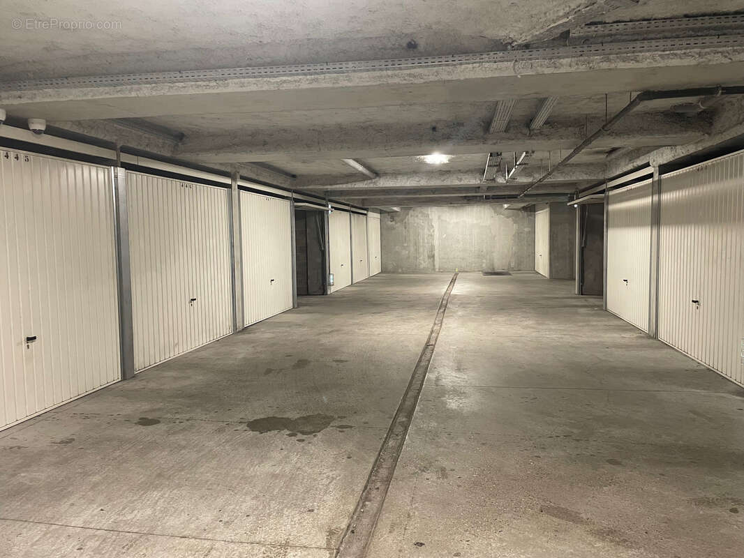 Appartement à MEYZIEU