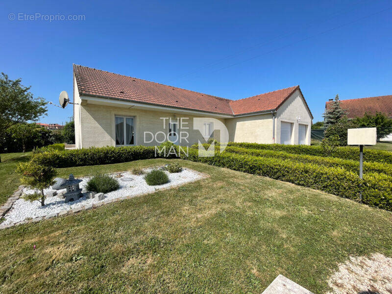 Maison à CHALINDREY