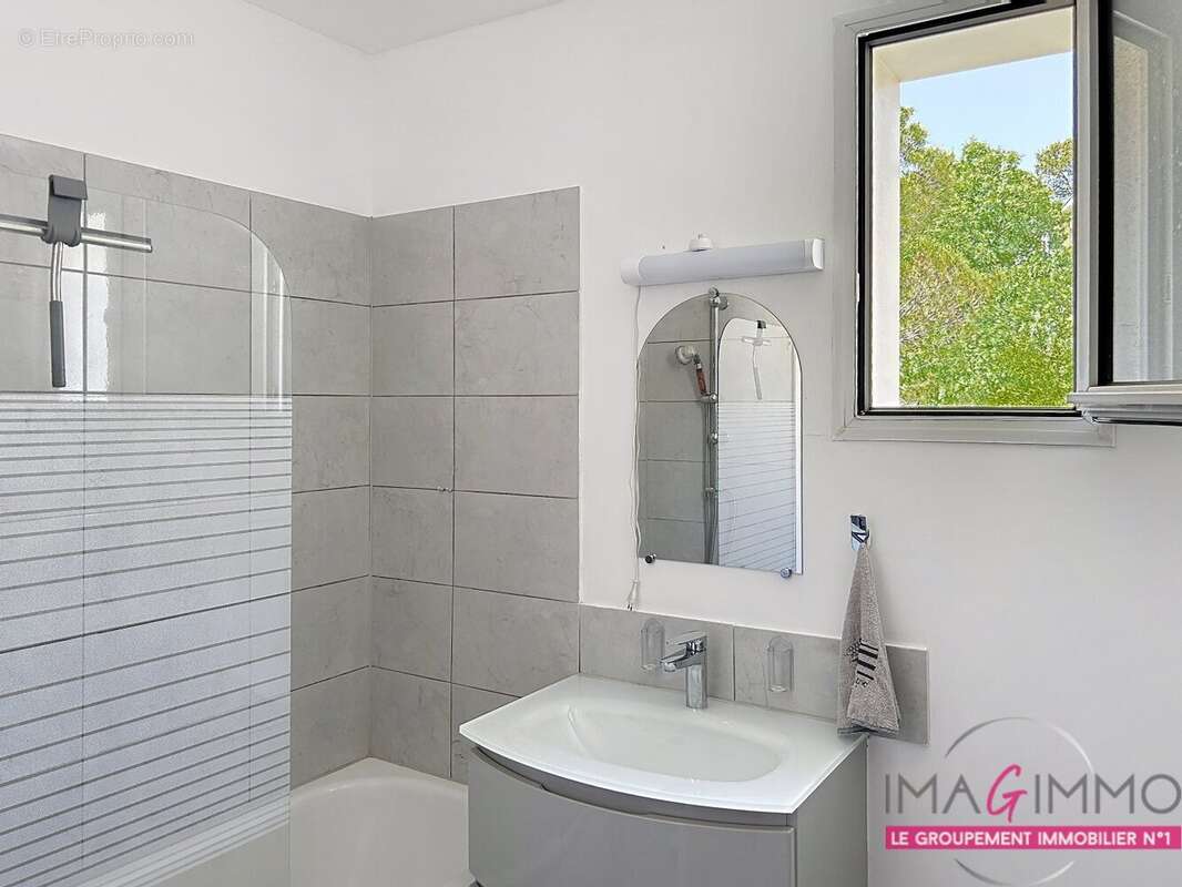 Maison à PRADES-LE-LEZ