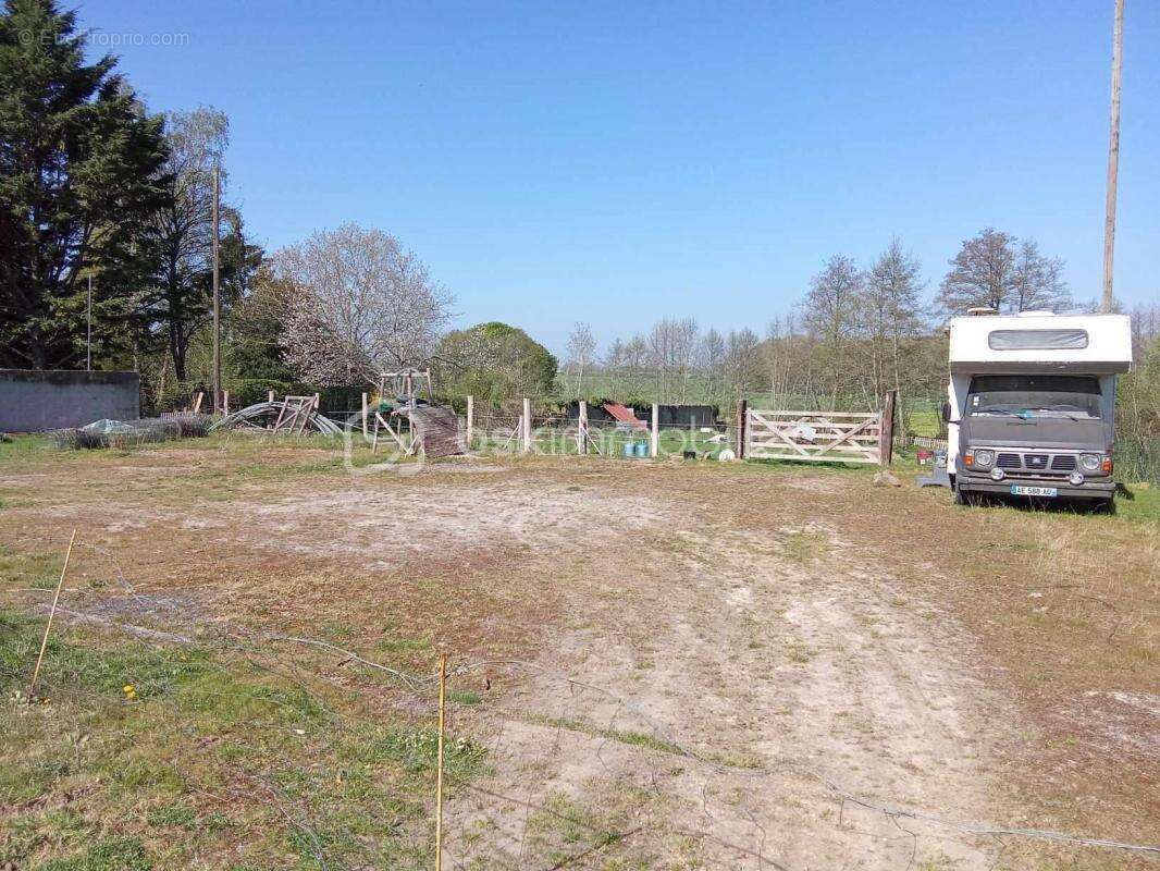 Maison à SAINT-MAURICE-LES-CHARENCEY