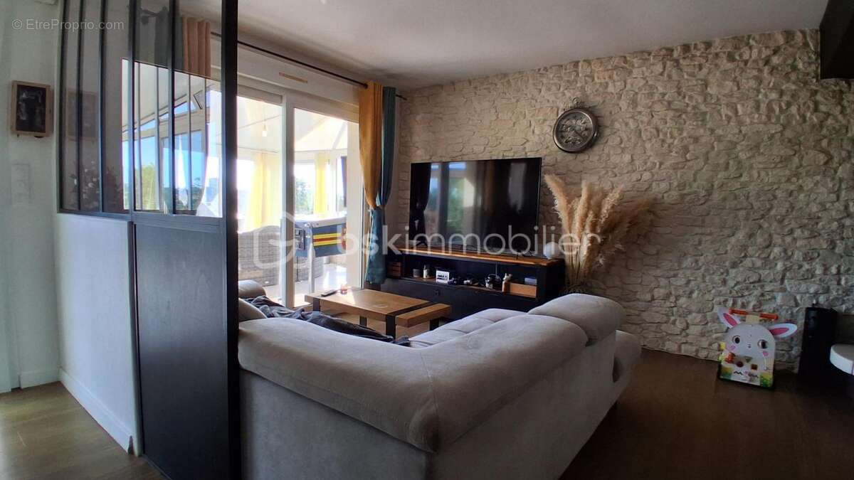 Maison à MOON-SUR-ELLE