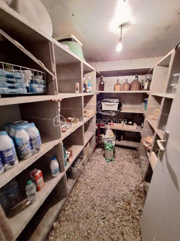 Maison à SAINT-JEAN-SUR-MAYENNE