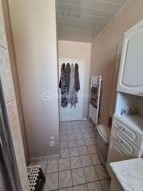 Maison à SAINT-JEAN-SUR-MAYENNE