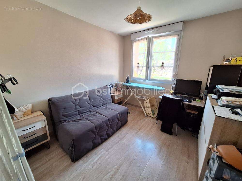 Maison à SAINT-JEAN-SUR-MAYENNE