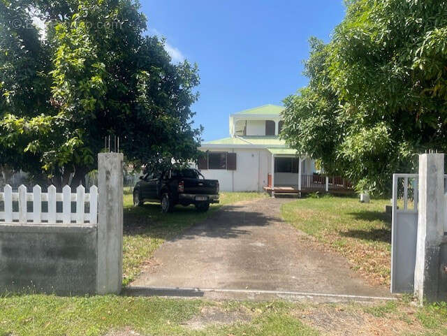 Maison à SAINT-FRANCOIS