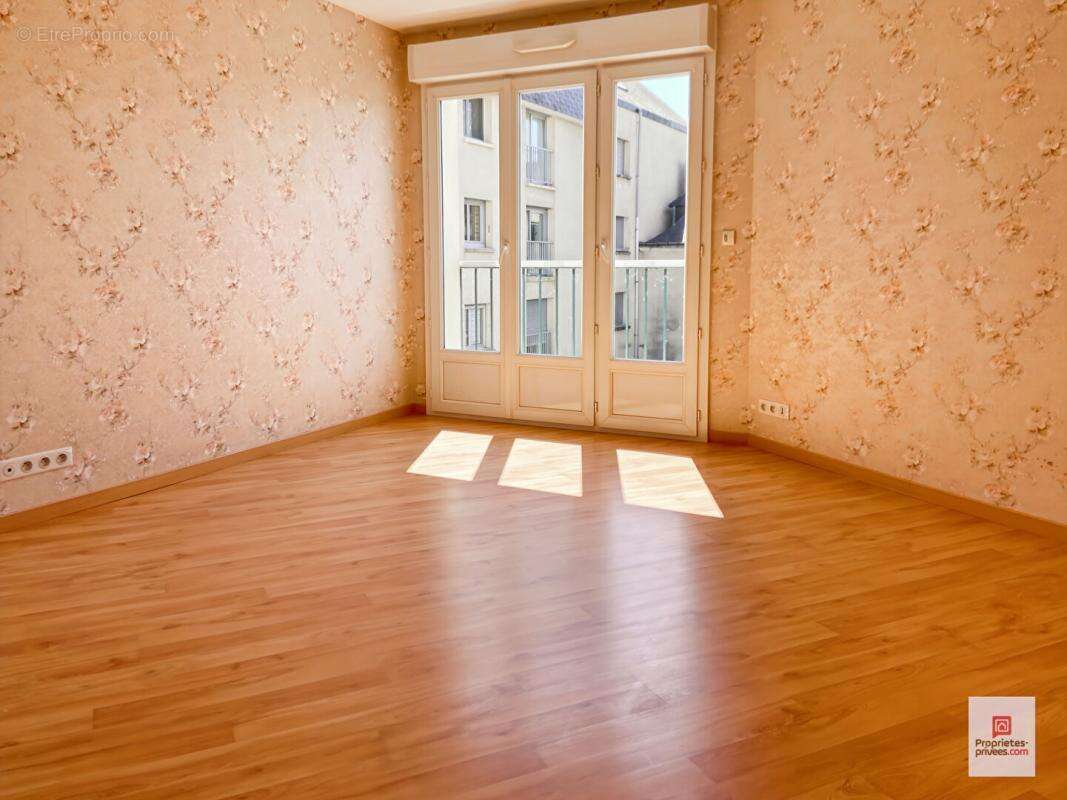 Appartement à SABLE-SUR-SARTHE