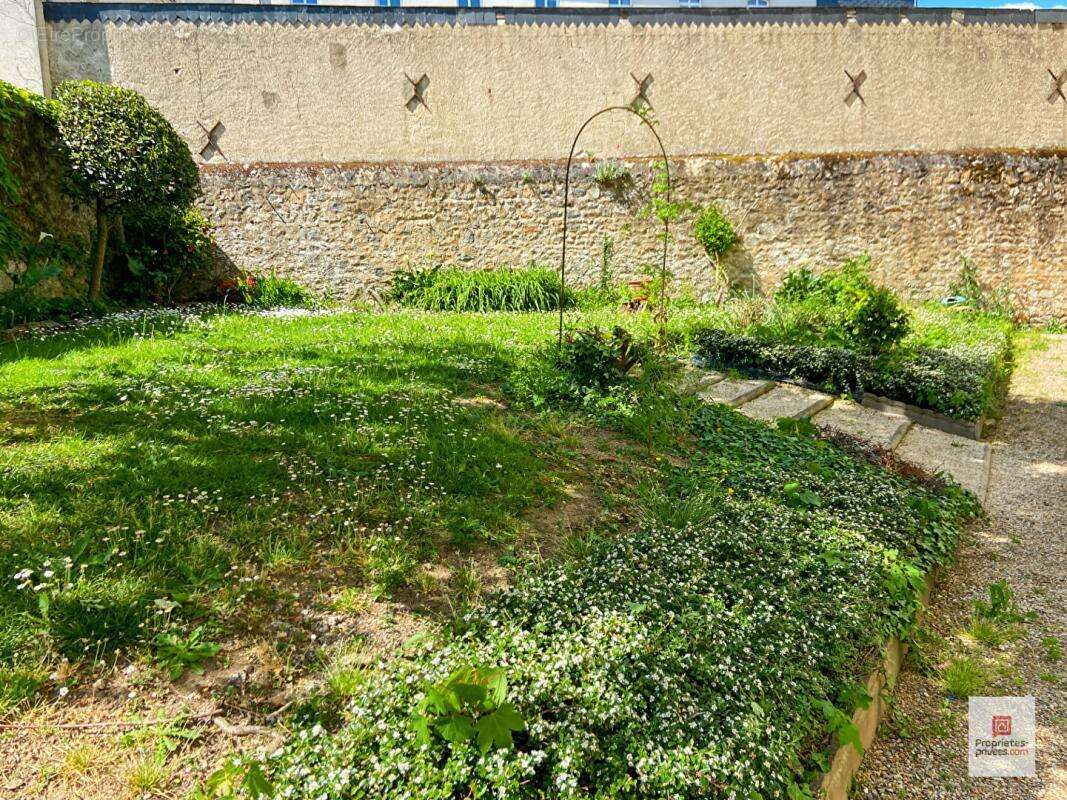 Appartement à SABLE-SUR-SARTHE