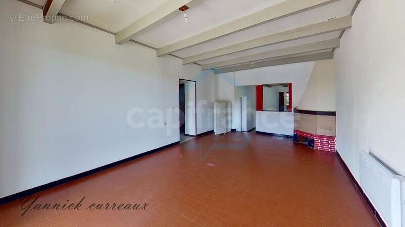 Maison à PIERRE-DE-BRESSE