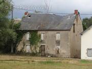 Maison à SAINT-MARCEL-EN-MARCILLAT