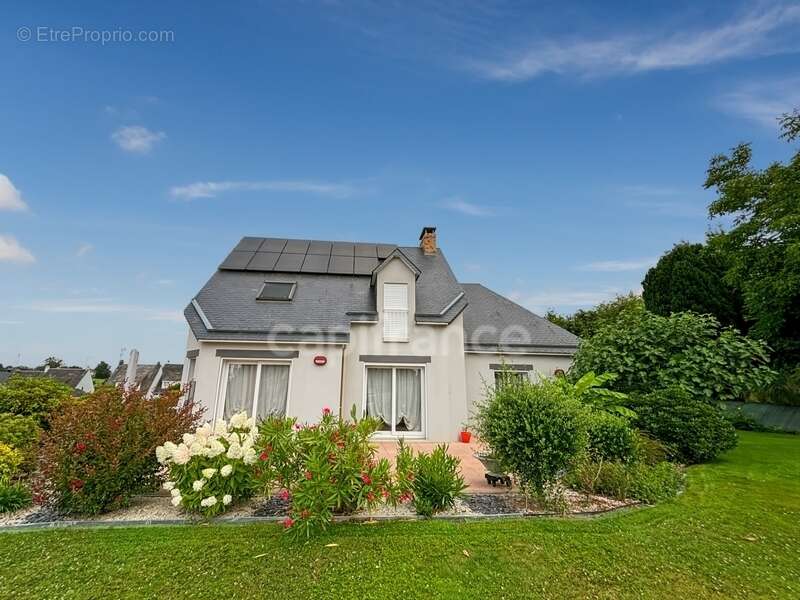 Maison à LE NEUFBOURG