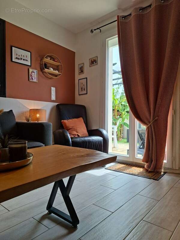 Maison à SAINT-LONGIS