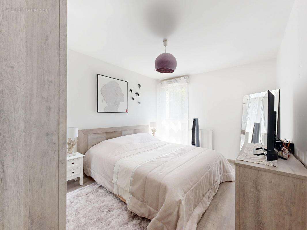 Appartement à SAINT-FONS