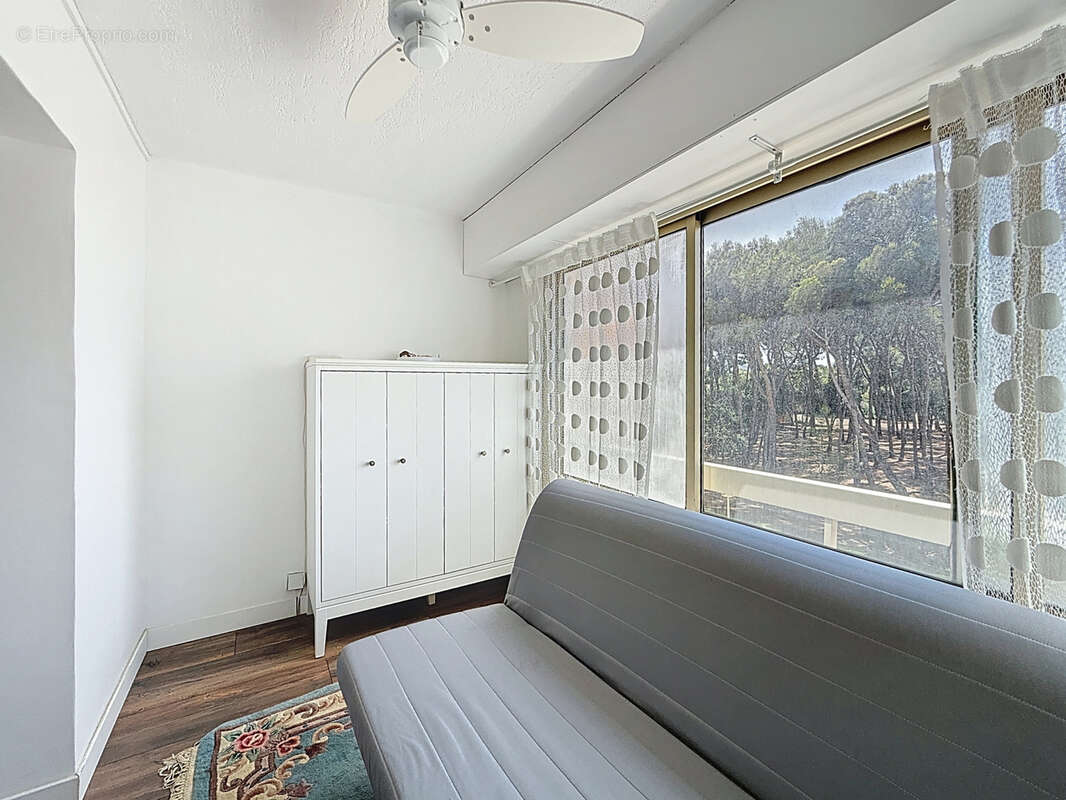 Appartement à SIX-FOURS-LES-PLAGES