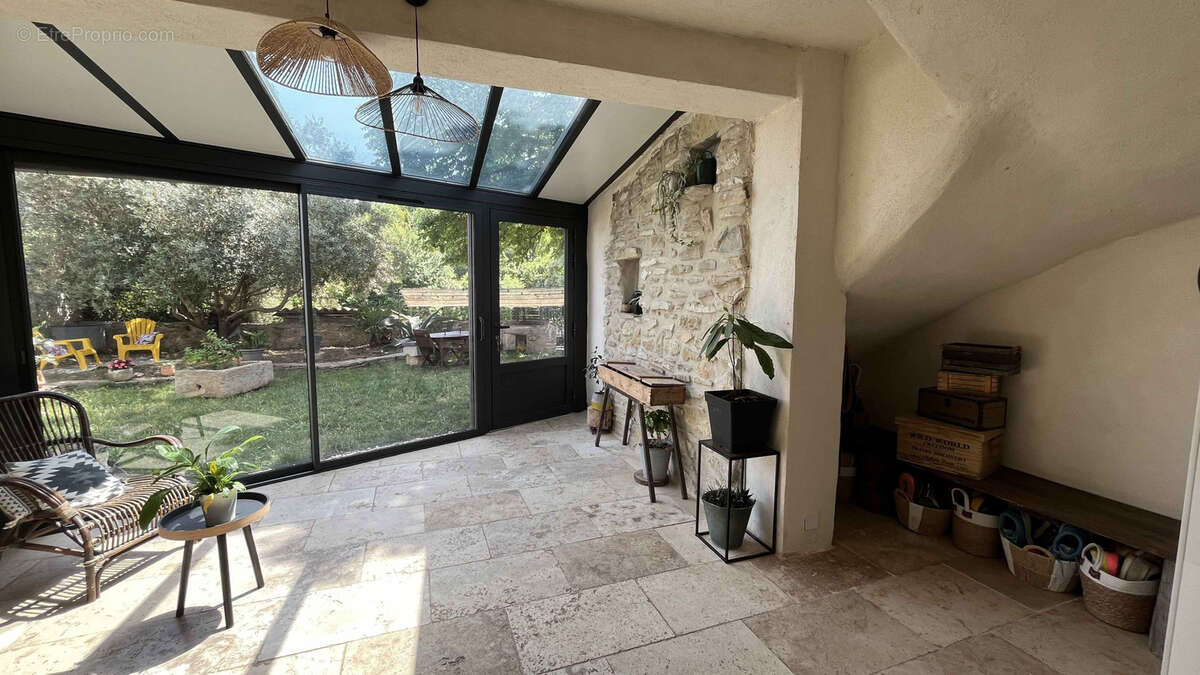 Maison à MONTSEGUR-SUR-LAUZON