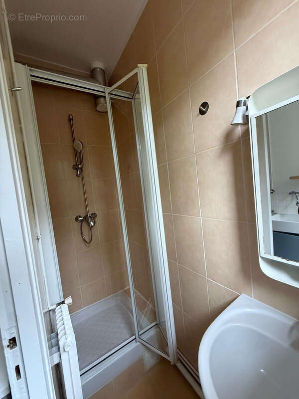 Appartement à SAINT-MAUR-DES-FOSSES