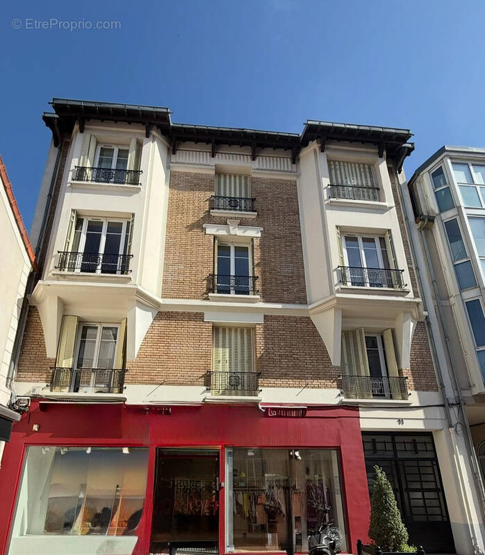 Appartement à SAINT-MAUR-DES-FOSSES