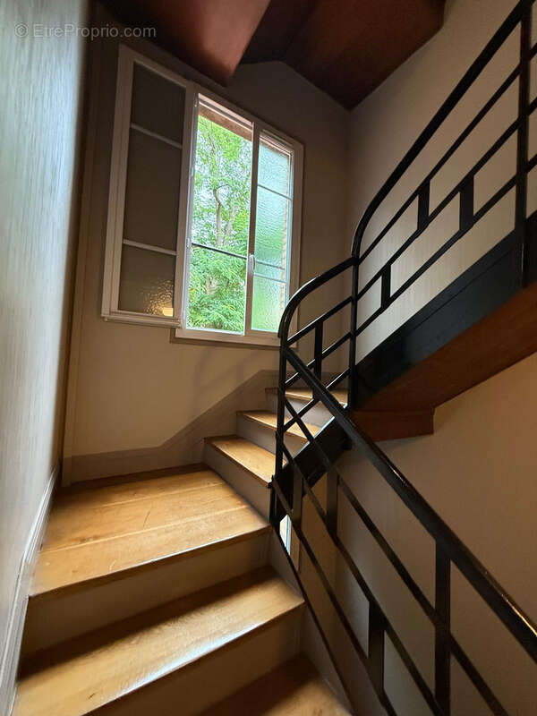 Appartement à SAINT-MAUR-DES-FOSSES