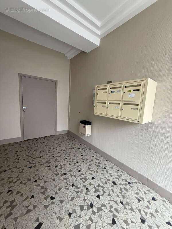 Appartement à SAINT-MAUR-DES-FOSSES