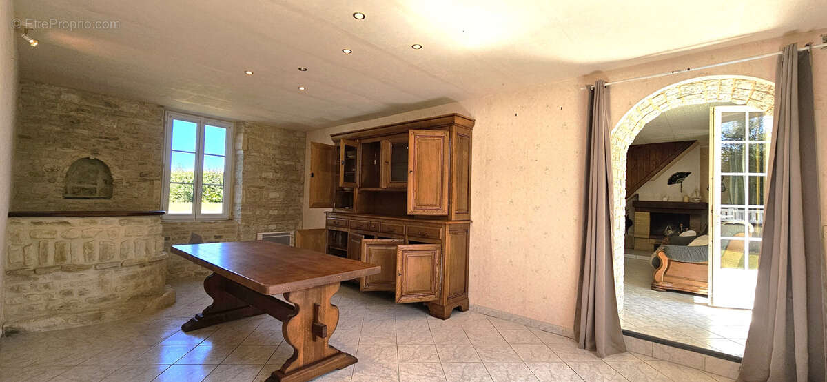 Maison à GEFOSSE-FONTENAY